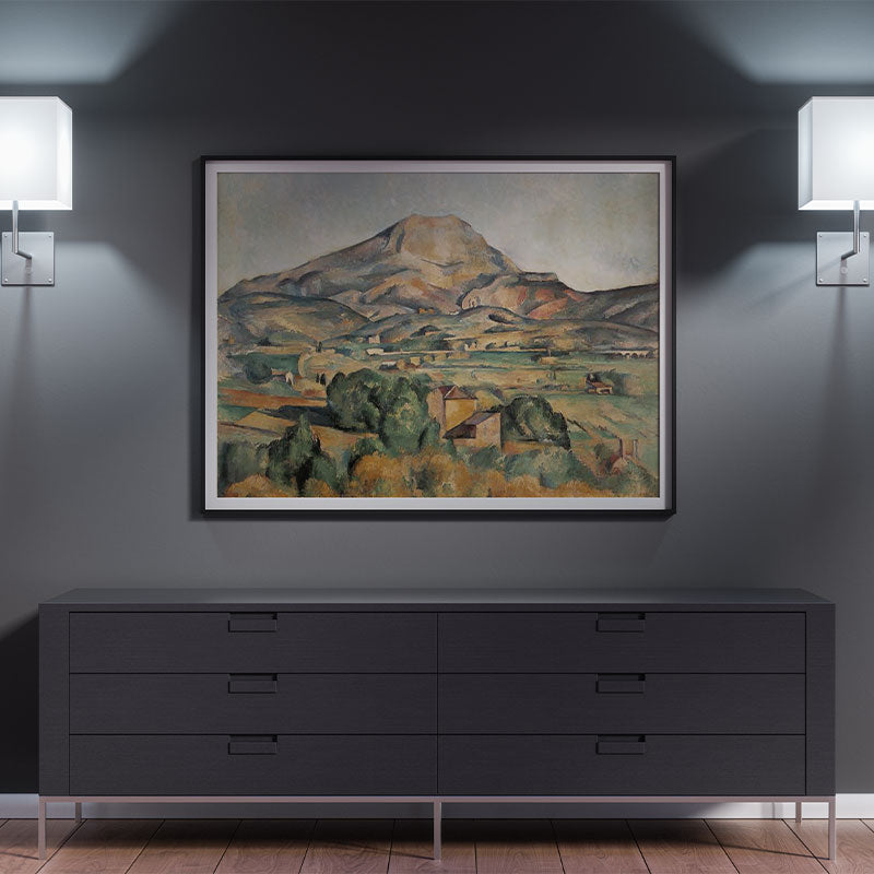 Quadro Monte Sainte-Victoire Pendurando em uma Parede Preta.